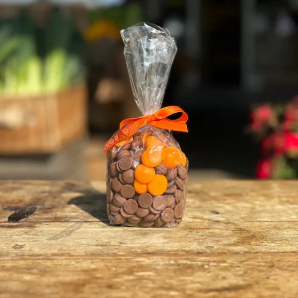 Cocoa Bean Chocolate Buttons Millk & Orange 150g